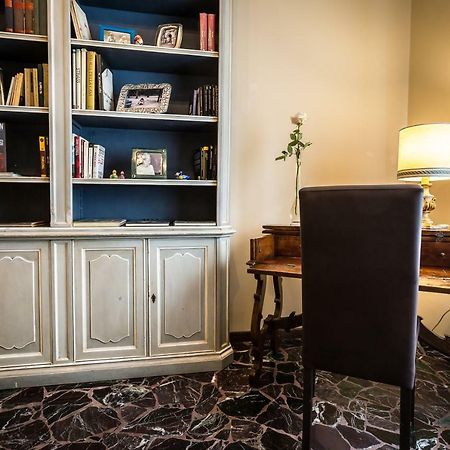 Ferrhouse Charm In Florence Two Lifts Bagian luar foto
