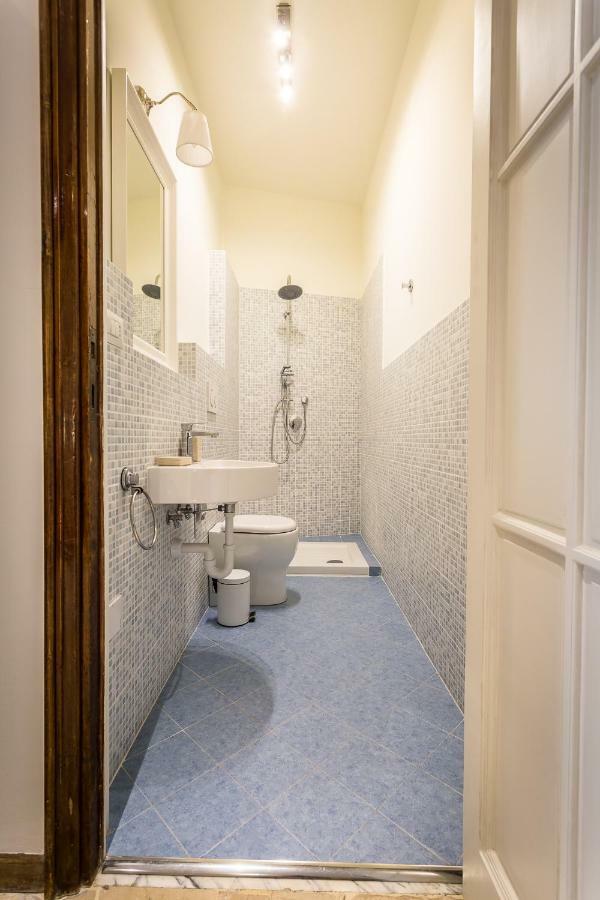 Ferrhouse Charm In Florence Two Lifts Bagian luar foto