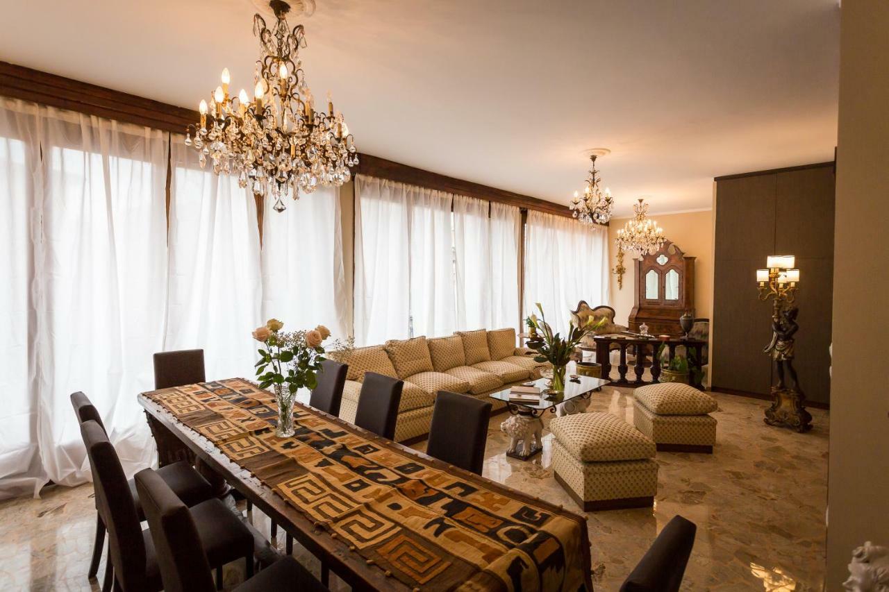 Ferrhouse Charm In Florence Two Lifts Bagian luar foto