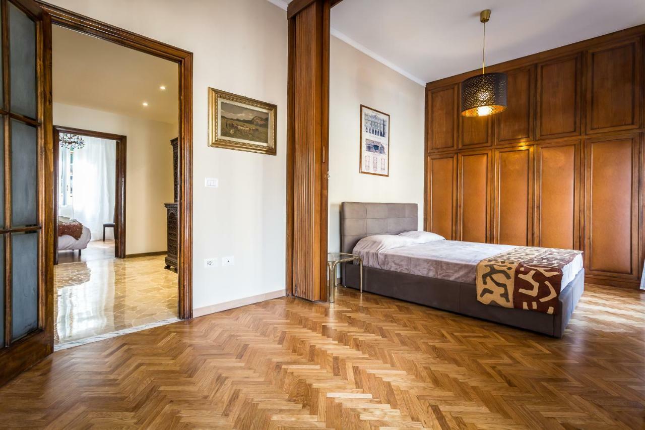 Ferrhouse Charm In Florence Two Lifts Bagian luar foto