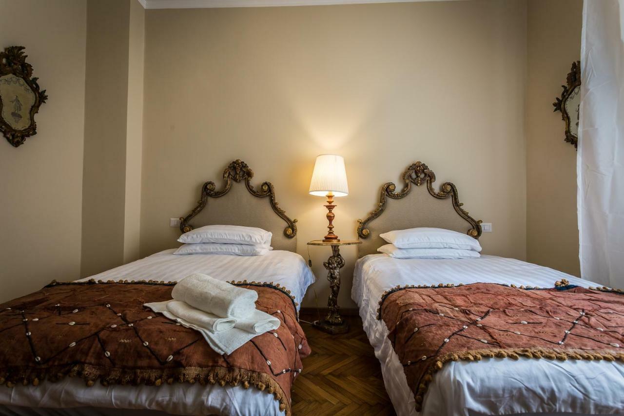 Ferrhouse Charm In Florence Two Lifts Bagian luar foto