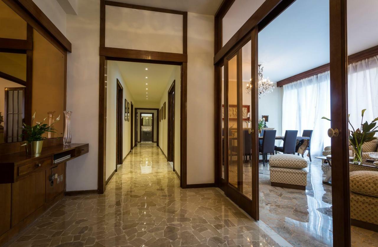 Ferrhouse Charm In Florence Two Lifts Bagian luar foto